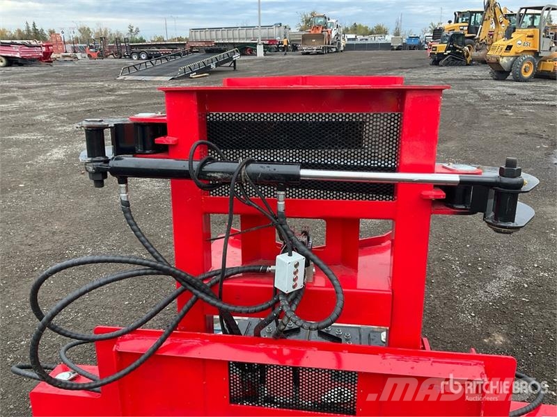 GIYI GY-TS29 29 in Skid Steer Tree Shear (Unused) مقصات هيدروليكية