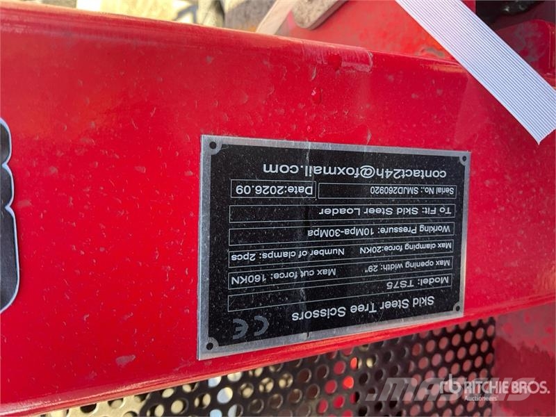 GIYI GY-TS75 29 in Skid Steer Tree Shear (Unused) Frézy, nůžky
