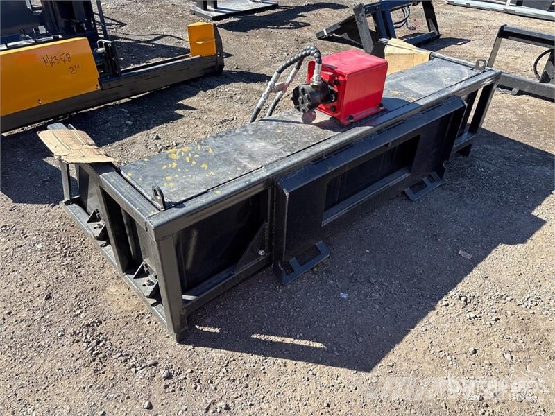 GIYI GY-VB79 79 in Vibrating Skid Steer Screening Seulakauhat