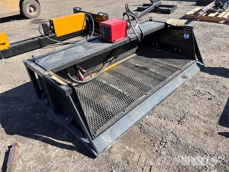 GIYI GY-VB79 79 in Vibrating Skid Steer Screening Seulakauhat