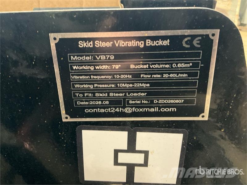  GIYI GY-VB79 79 in Vibrating Skid Steer Screening  Rotátoros törőkanalak