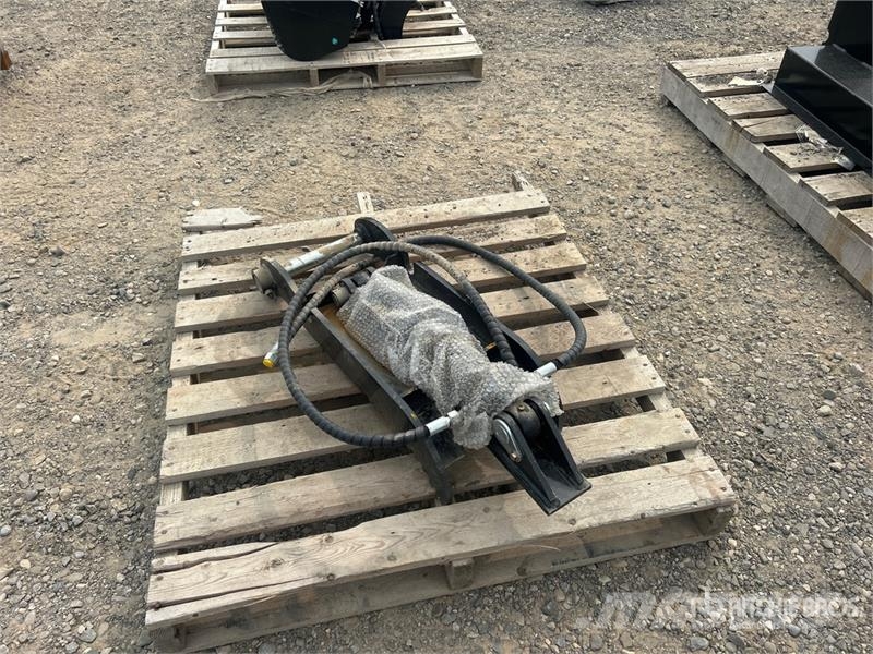 GIYI GY-XJ3T 11 in Hydraulic Excavator Thumb (Unus Godet