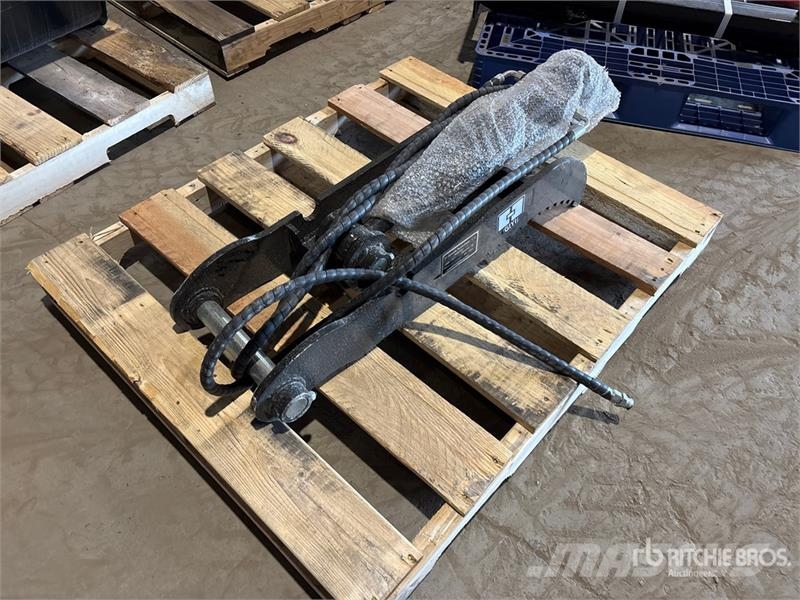 GIYI GY-XJ5T Hydraulic Excavator Thumb - Fits 5 to Kanalak