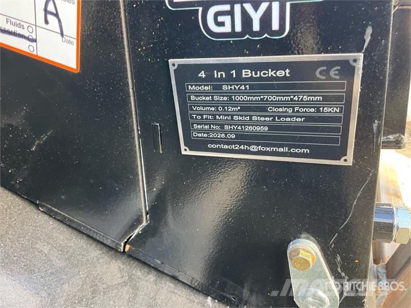 GIYI GY-XKH39 39 in Multi-Purpose Mini Skid Steer Kašike / Korpe