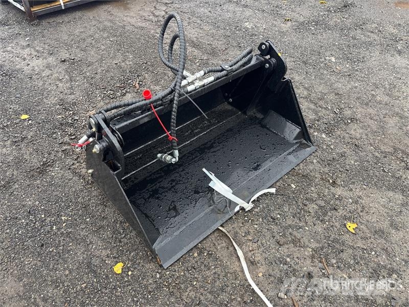GIYI GY-XKH39 39 in Multi-Purpose Mini Skid Steer バケット