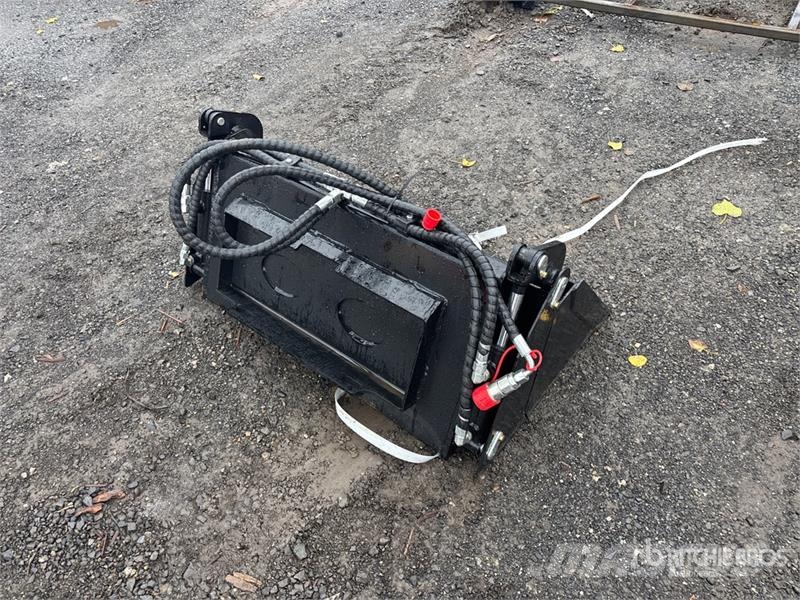 GIYI GY-XKH39 39 in Multi-Purpose Mini Skid Steer バケット