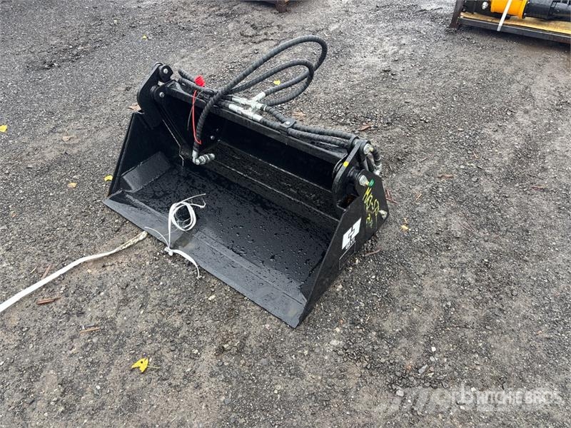 GIYI GY-XKH39 39 in Multi-Purpose Mini Skid Steer バケット