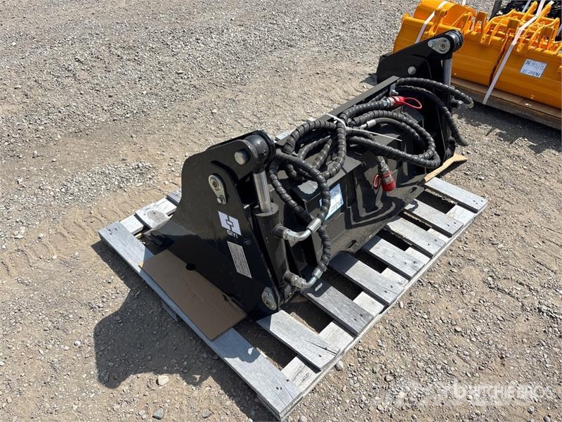 GIYI GY-XKH39 39 in Multi-Purpose Mini Skid Steer Godet