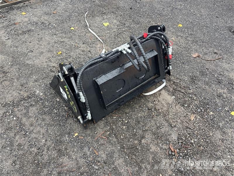 GIYI GY-XKH39 39 in Multi-Purpose Mini Skid Steer バケット