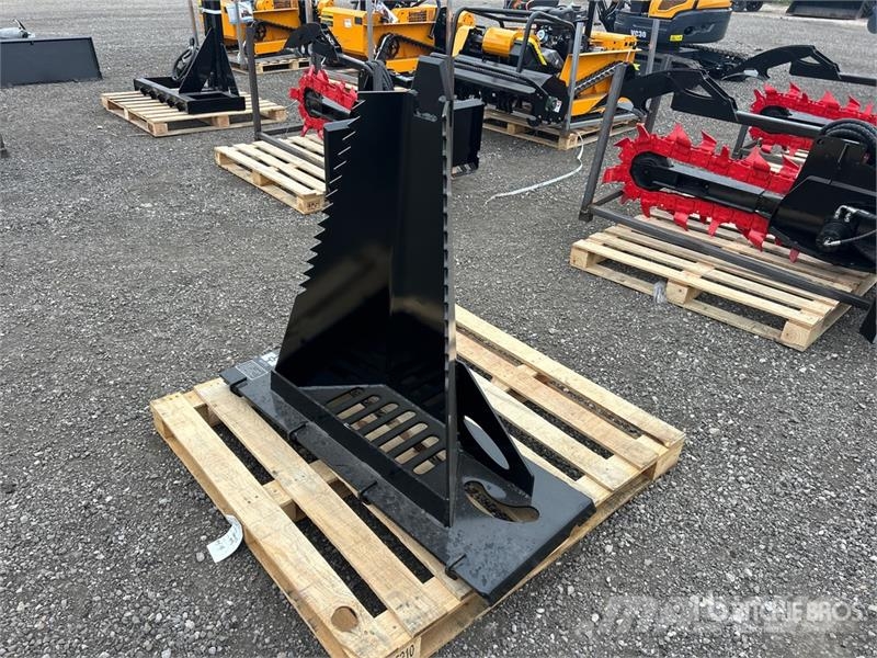  GIYI SBW58 58 in Skid Steer Stump Bucket (Unused) Schaufeln