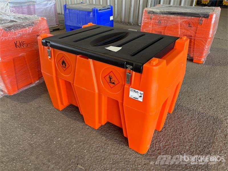 GLDP480 116 gal Portable Poly Fuel Tank (Unused) Fuel and additive tanks