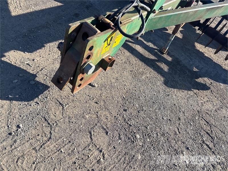 Glencoe SS7400 12 ft Chisel Plow Beitelploeg