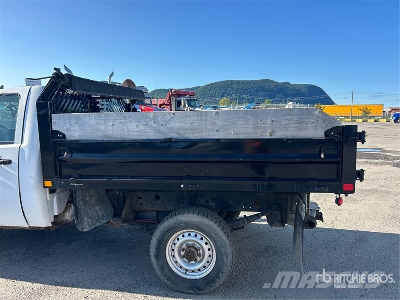 GMC 3500 ダンプ