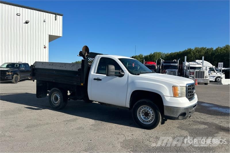 GMC 3500 ダンプ