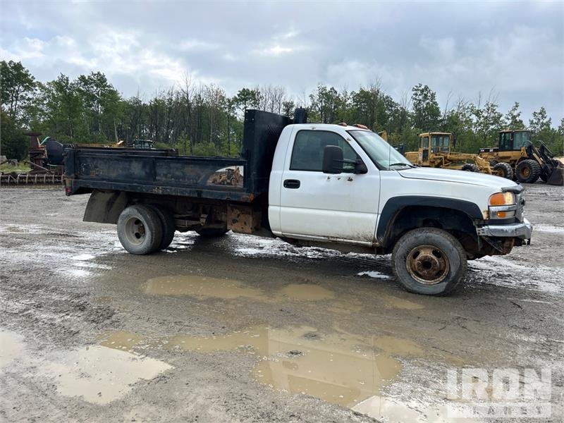 GMC 3500 4x4 Dump Truck Bañeras basculantes usadas