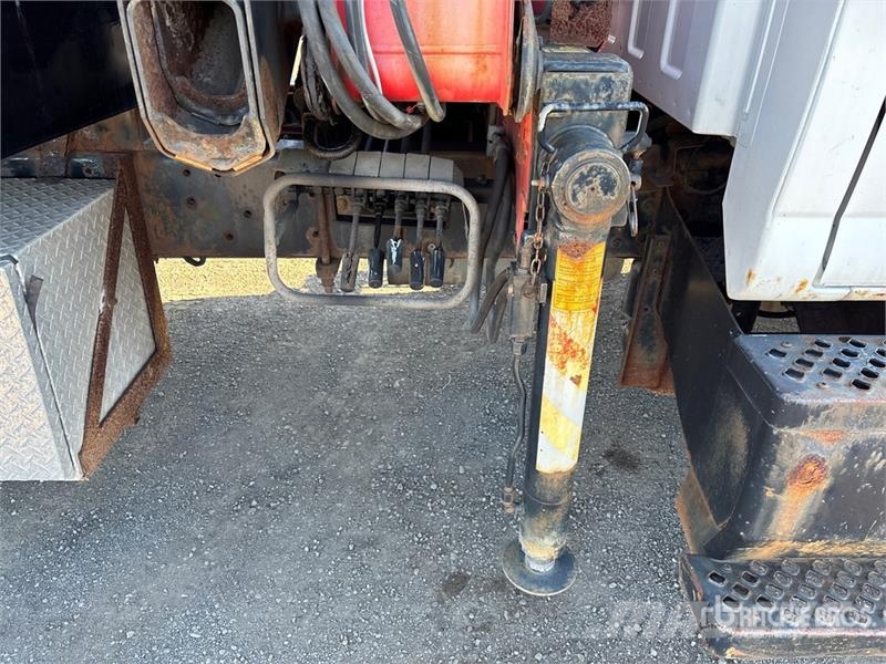 GMC 8500 Żurawie samochodowe