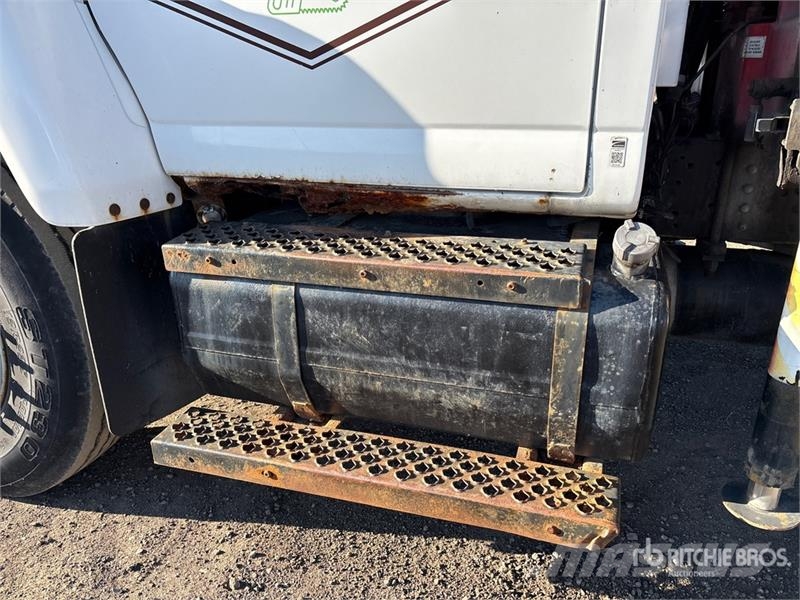 GMC 8500 Żurawie samochodowe