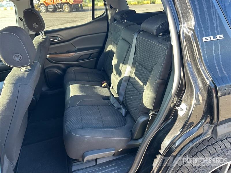 GMC Acadia SLE AWD SUV Auto