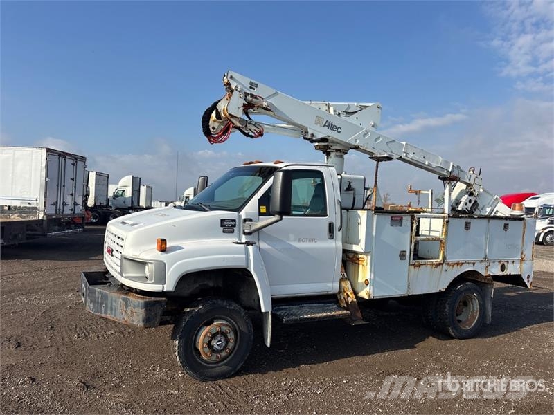 GMC C5500 Camion nacelle