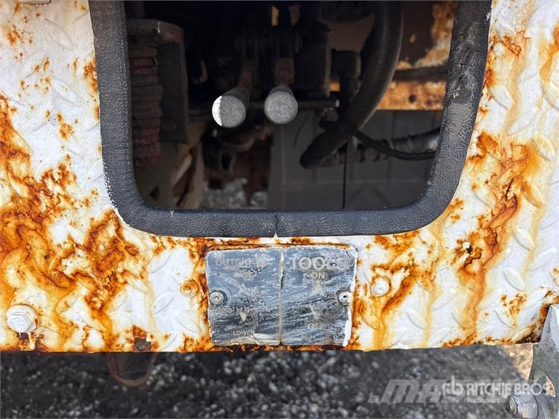 GMC C5500 Camion nacelle