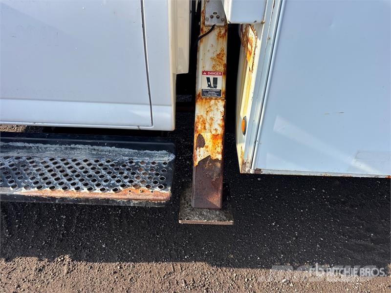 GMC C5500 Camion nacelle