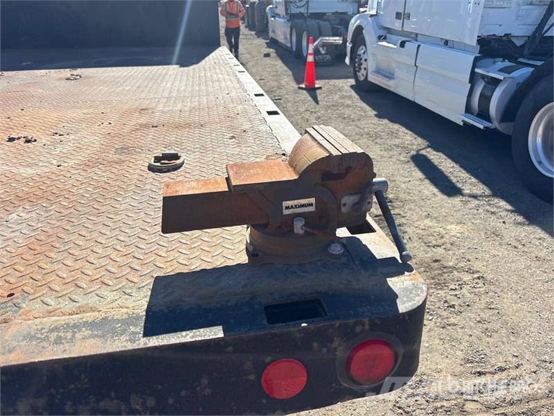 GMC C5500 Camion con sponde ribaltabili