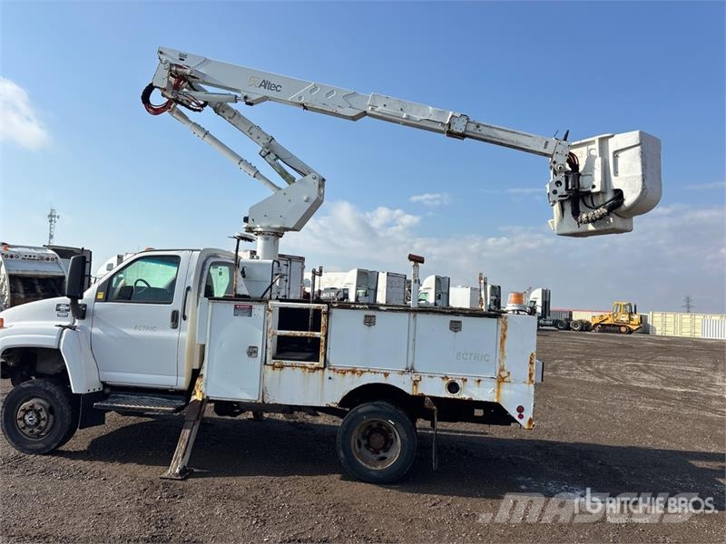 GMC C5500 Camion nacelle