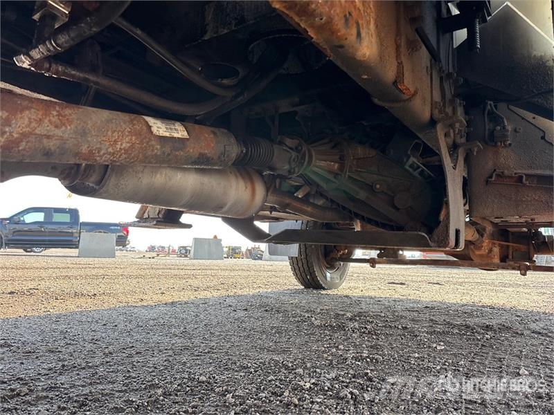 GMC C5500 Camion nacelle