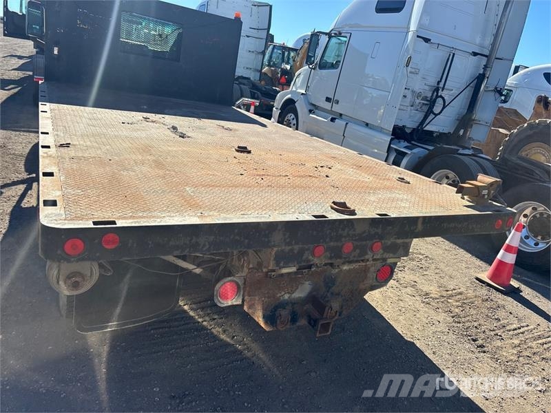 GMC C5500 Camion con sponde ribaltabili