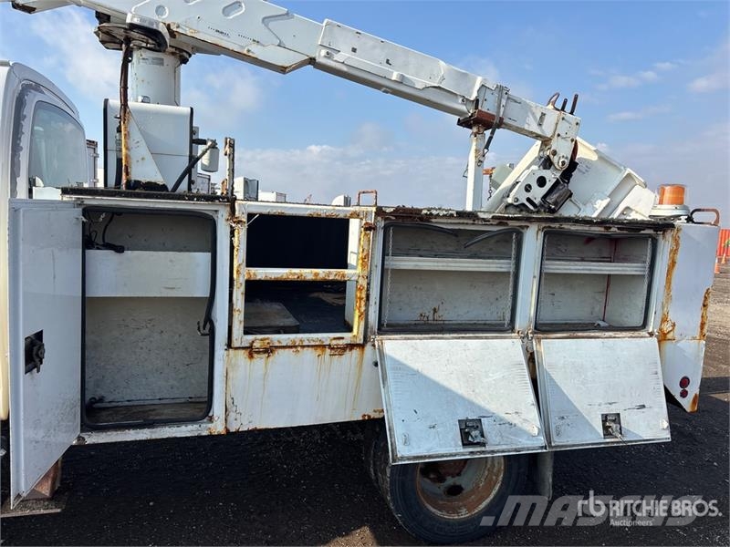 GMC C5500 Camion nacelle