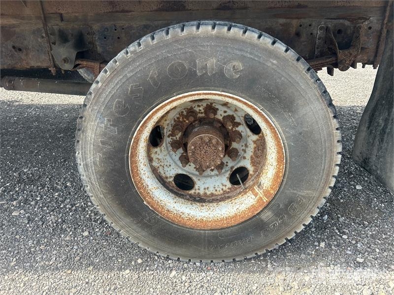 GMC C6500 Camiones plataforma