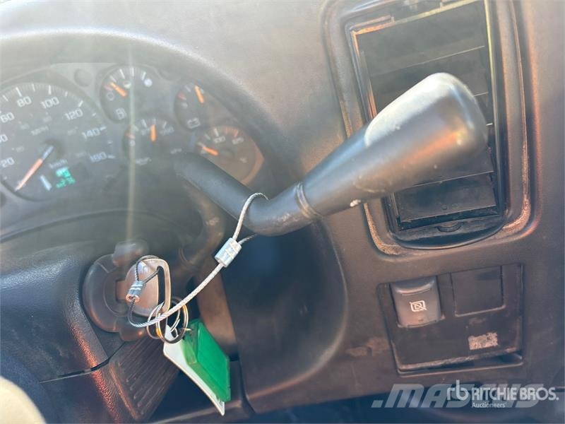 GMC C6500 皮卡车