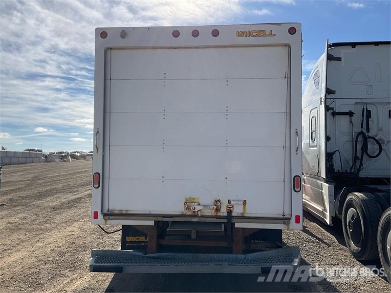 GMC Savana 1500 Van Body Trucks