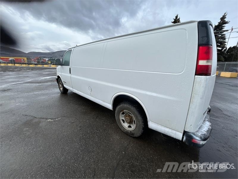 GMC Savana 3500 Dostavna vozila / kombiji
