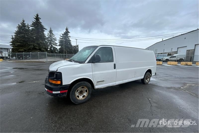 GMC Savana 3500 Dostavna vozila / kombiji