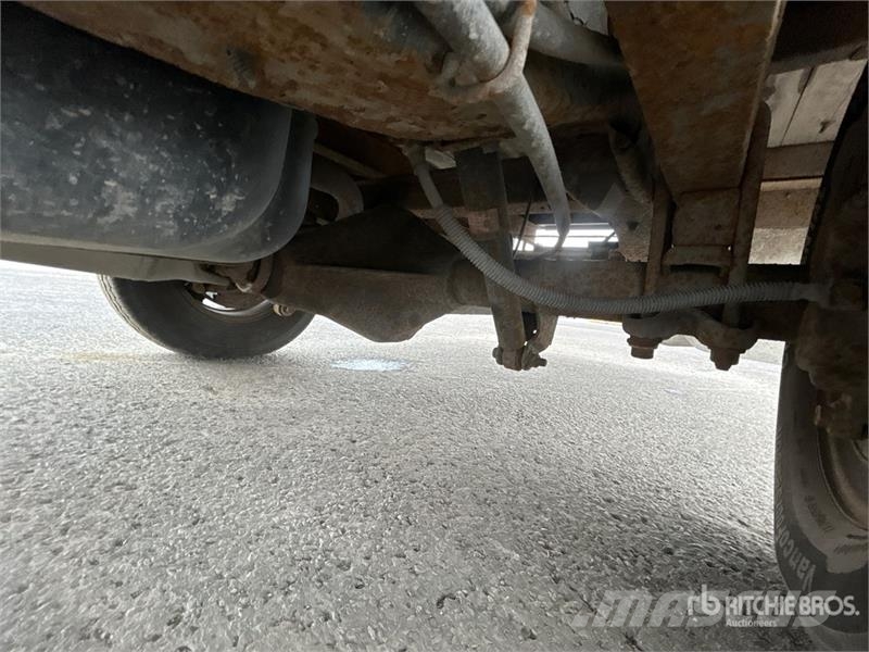 GMC Savana 3500 4x2 Van Truck Caminhões baú