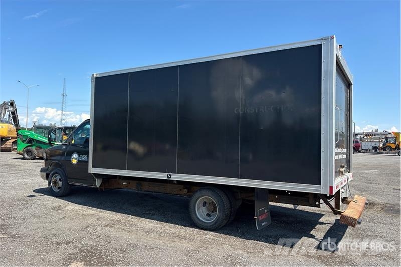 GMC Savana 3500 4x2 Van Truck Van Body Trucks