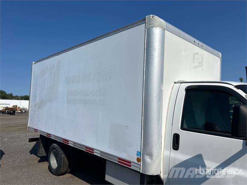 GMC Savana 3500 4x2 Van Truck (Inoperable) Caminhões baú