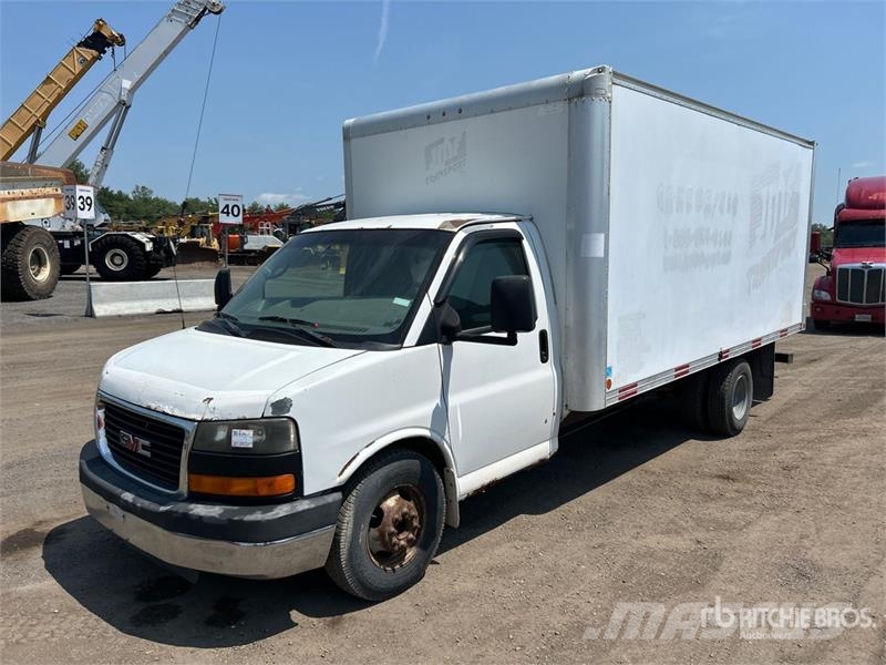 GMC Savana 3500 4x2 Van Truck (Inoperable) Caminhões baú