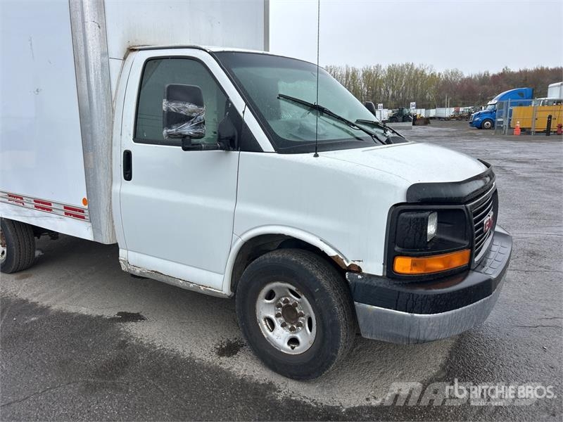 GMC Savana 3500 4x2 Van Truck Caminhões baú
