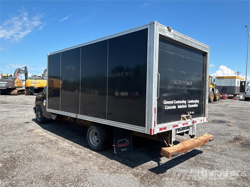 GMC Savana 3500 4x2 Van Truck Van Body Trucks