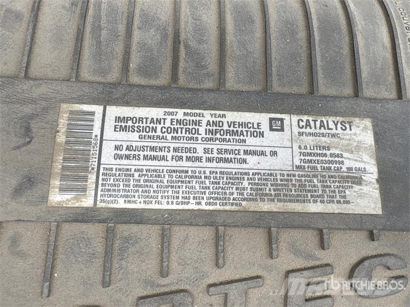 GMC Savana 3500 4x2 Van Truck ボックスボディー、ウイング、箱車