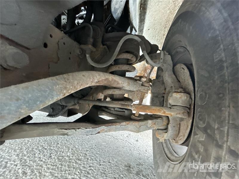 GMC Savana 3500 4x2 Van Truck Caminhões baú