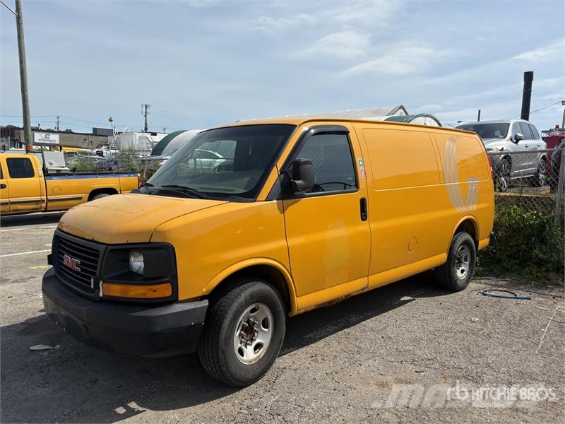 GMC Savana G2500 Cargo Van Dostavna vozila / kombiji