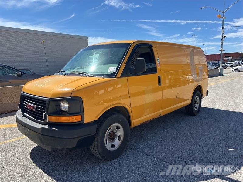 GMC Savana G2500 Cargo Van Dodávky