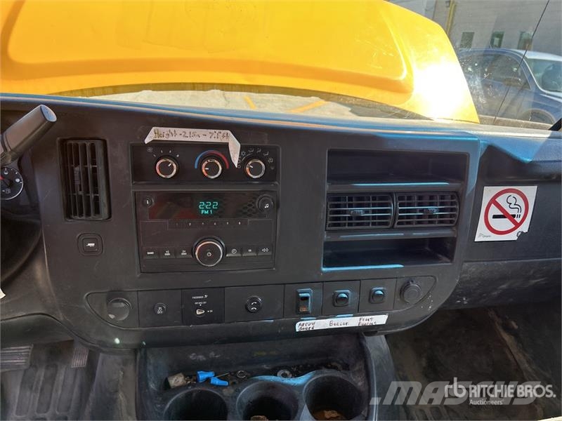GMC Savana G2500 Cargo Van Dostavna vozila / kombiji