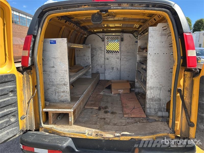 GMC Savana G2500 Cargo Van Dostavna vozila / kombiji