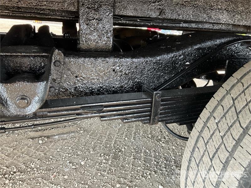 GMC Savana G3500 4x2 Van Truck ボックスボディー、ウイング、箱車