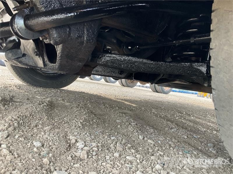 GMC Savana G3500 4x2 Van Truck ボックスボディー、ウイング、箱車