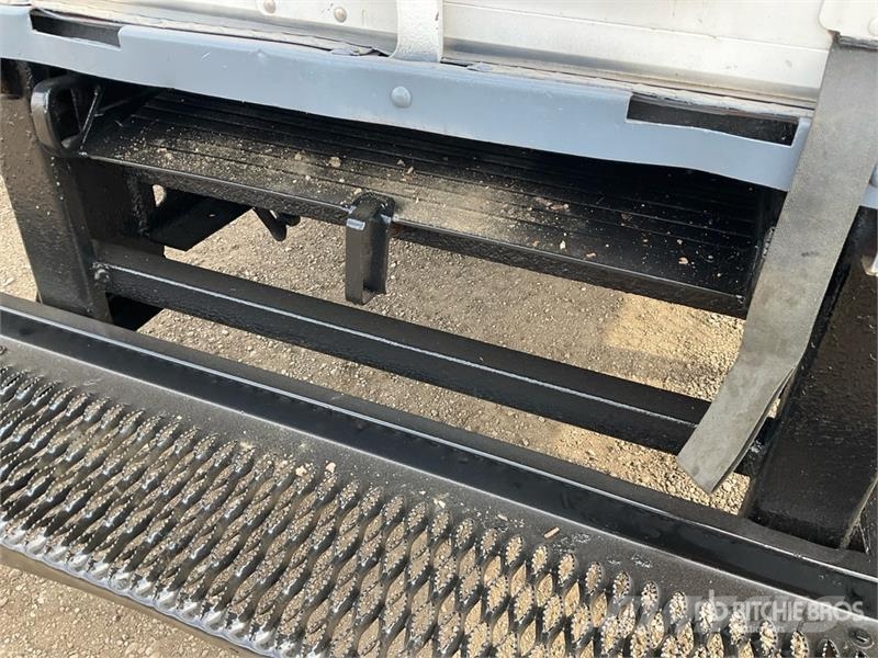GMC Savana G3500 4x2 Van Truck ボックスボディー、ウイング、箱車
